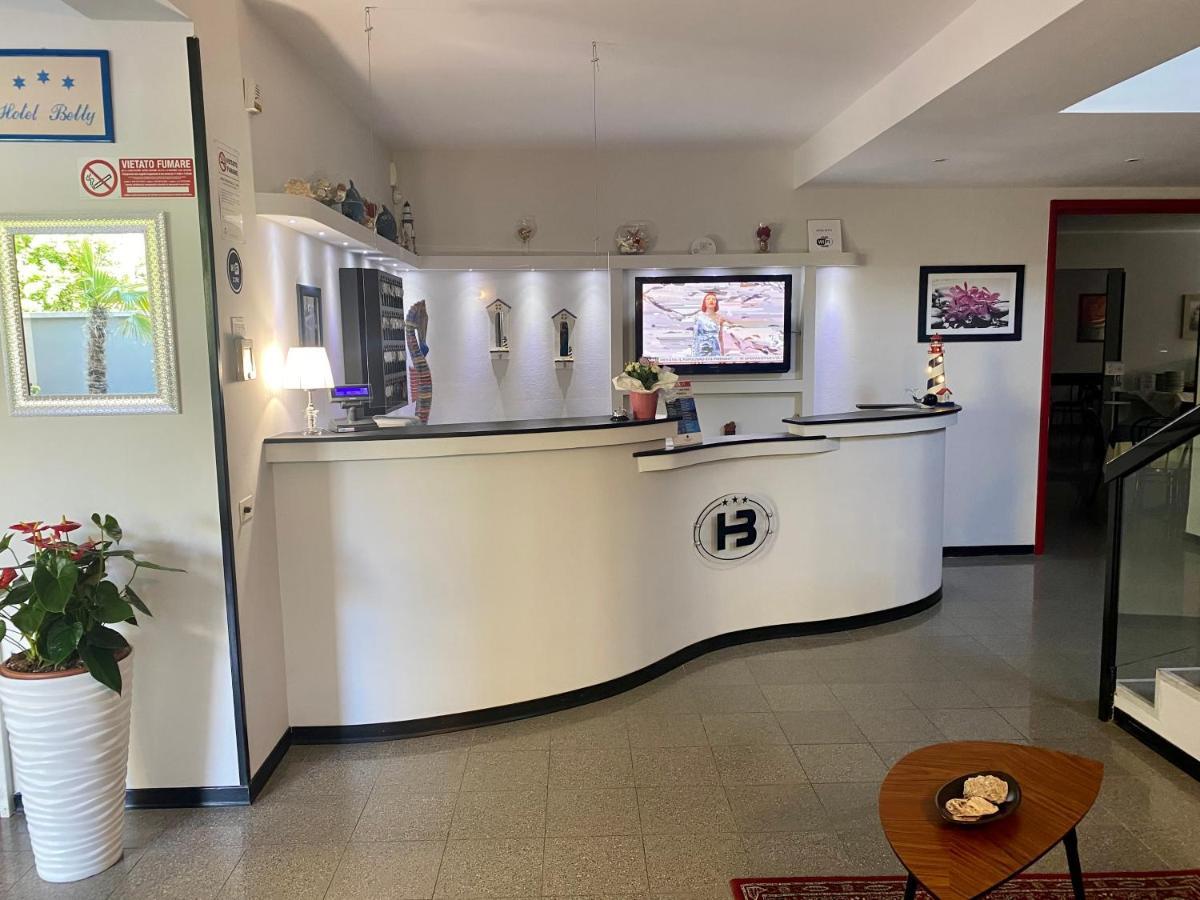 Hotel Betty Personal Style And Beach Village ريميني المظهر الخارجي الصورة
